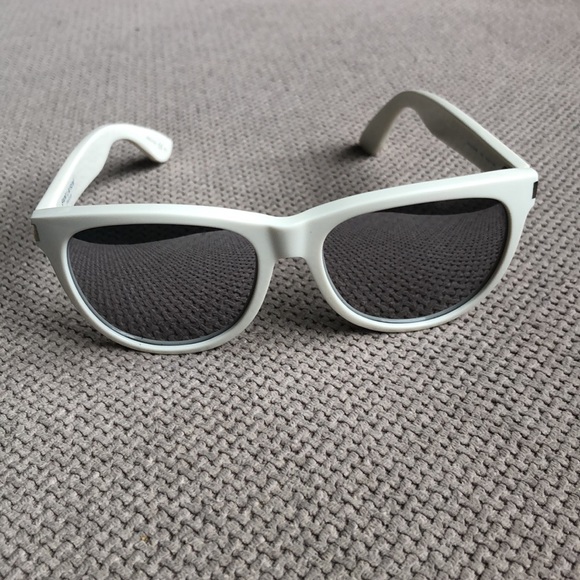 Saint Laurent Surf sunglasses - Picture 2 of 8